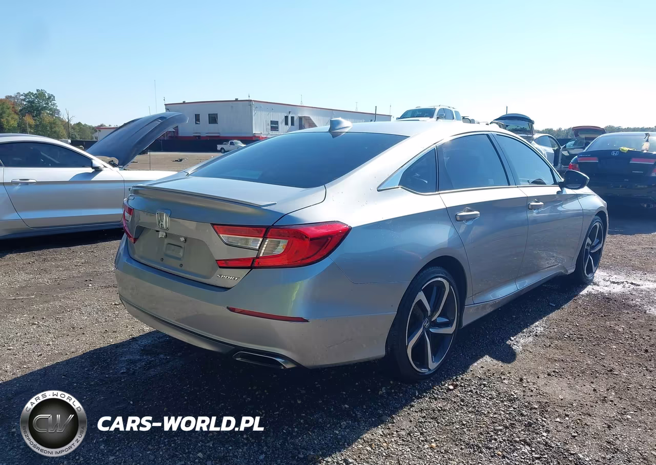 2018 Honda Accord Sport VIN:1HGCV1F33JA089114 - 4