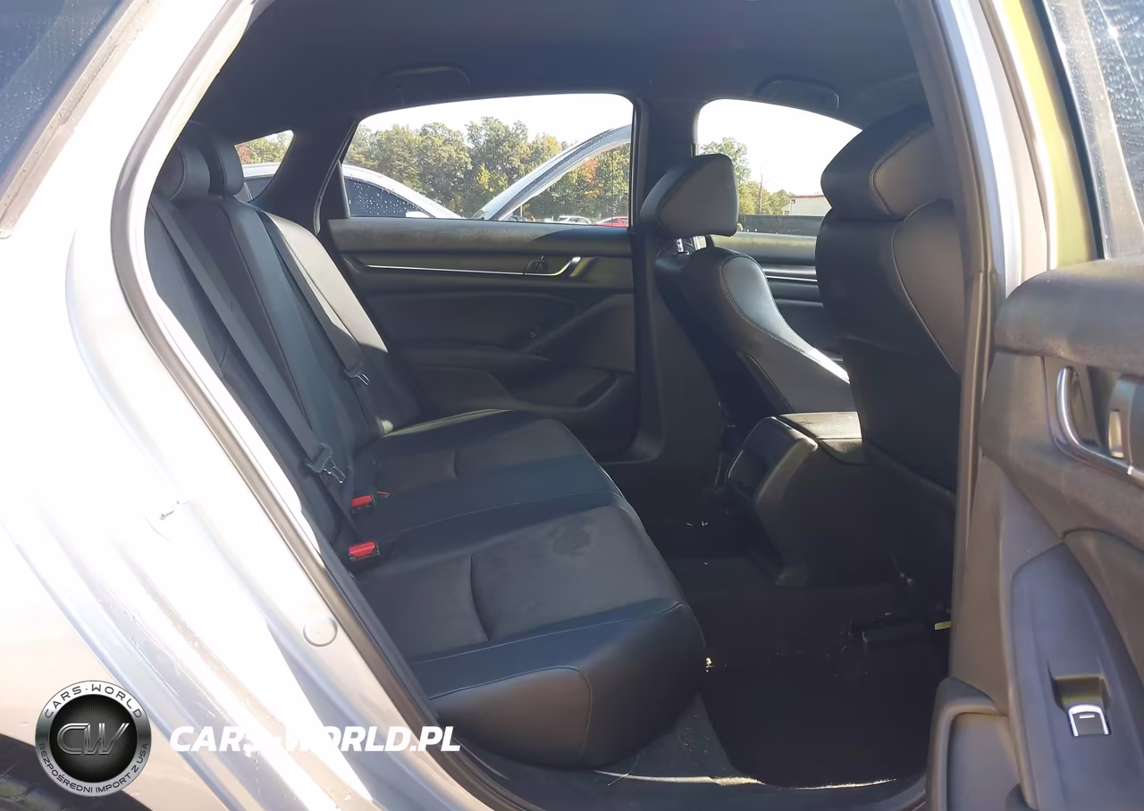 2018 Honda Accord Sport VIN:1HGCV1F33JA089114 - 8