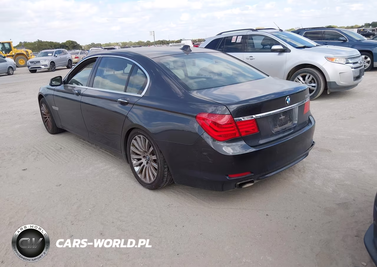 2012 BMW 750Li xDrive VIN:WBAKC8C58CC434818 - 3
