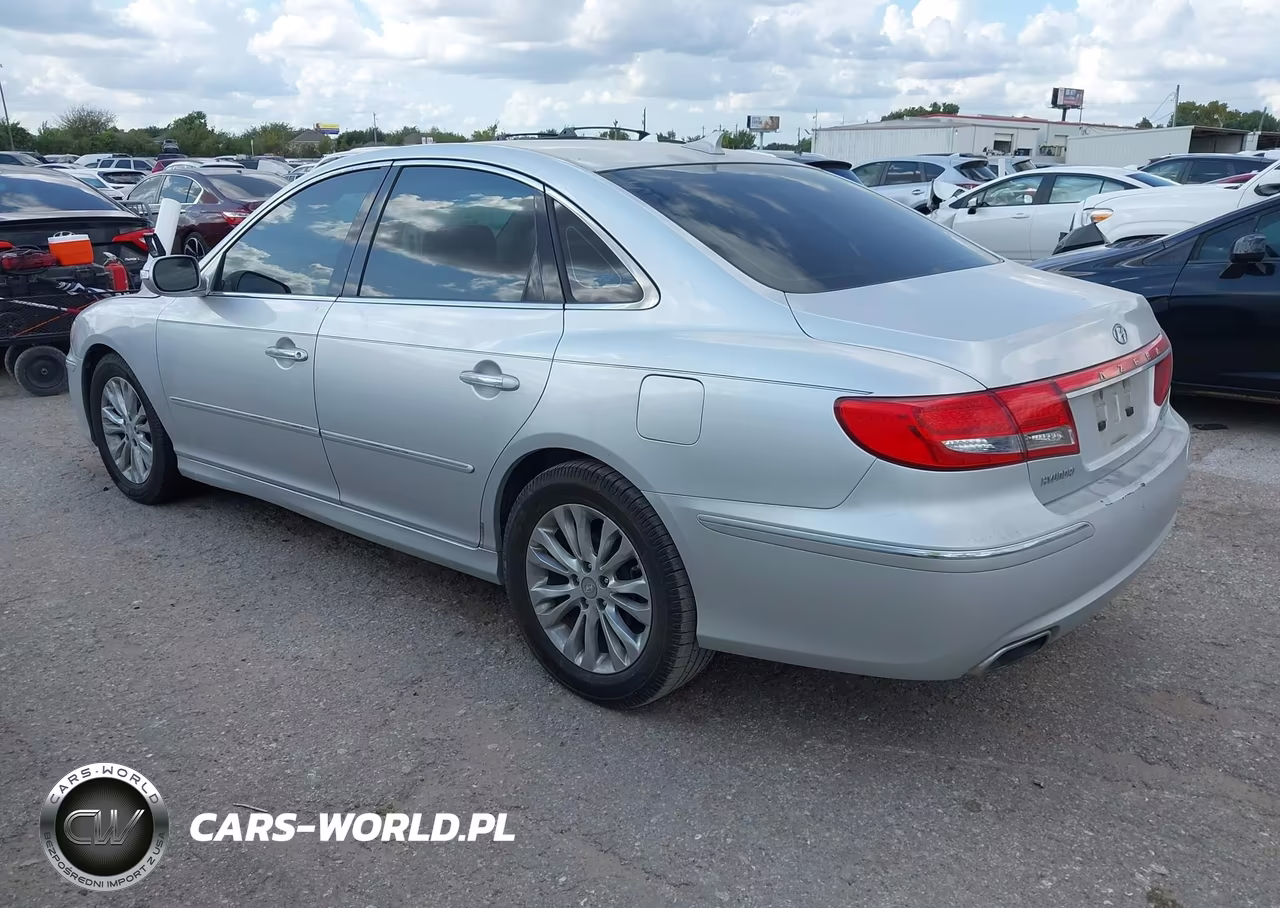 2011 Hyundai Azera Limited VIN:KMHFC4DF9BA535490 - 3