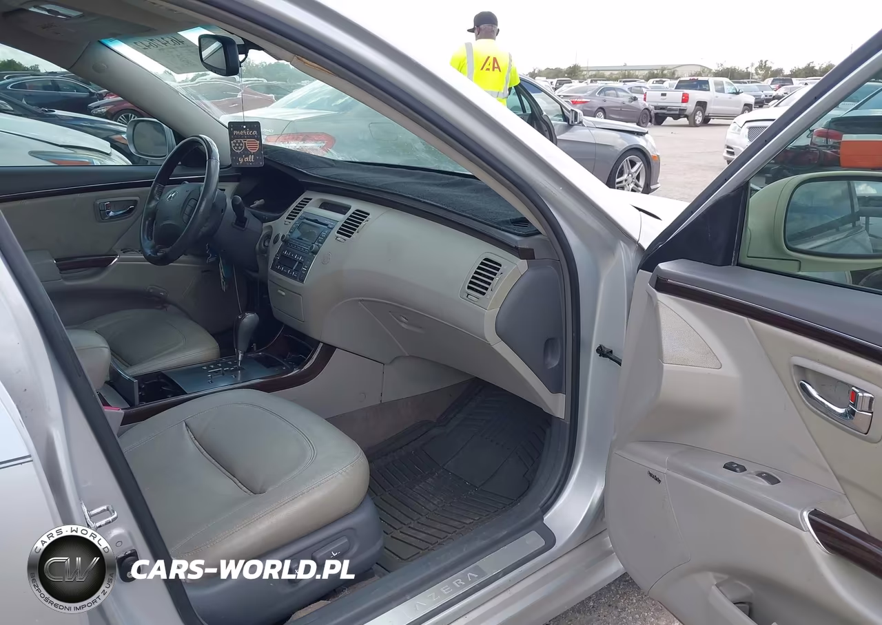 2011 Hyundai Azera Limited VIN:KMHFC4DF9BA535490 - 5