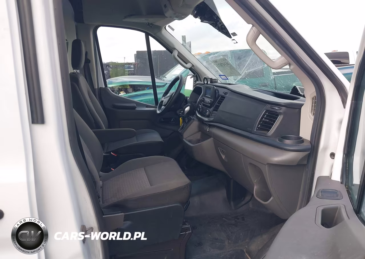 2023 Ford Transit-250 VIN:1FTBR1C85PKB28366 - 5