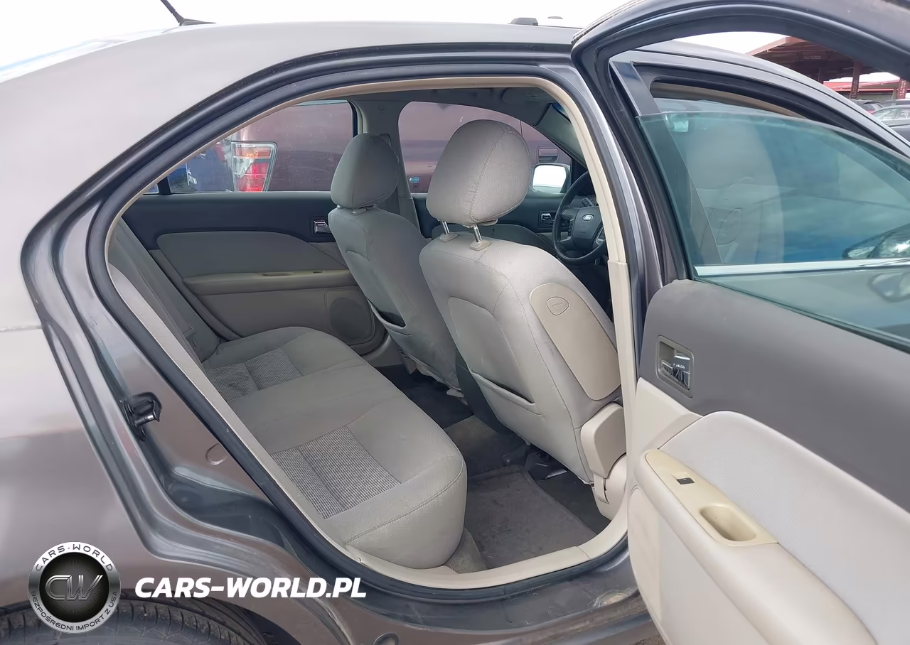 2010 Ford Fusion Se VIN:3FAHP0HG8AR423593 - 8