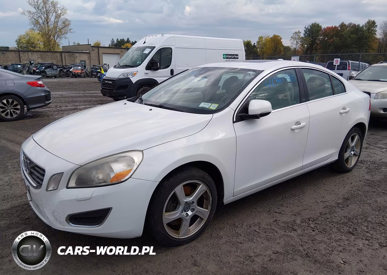 2013 Volvo S60 T5-T5 Platinum-T5 Premier-T5 Premier Plus VIN:YV1612FH2D2183731 - 2