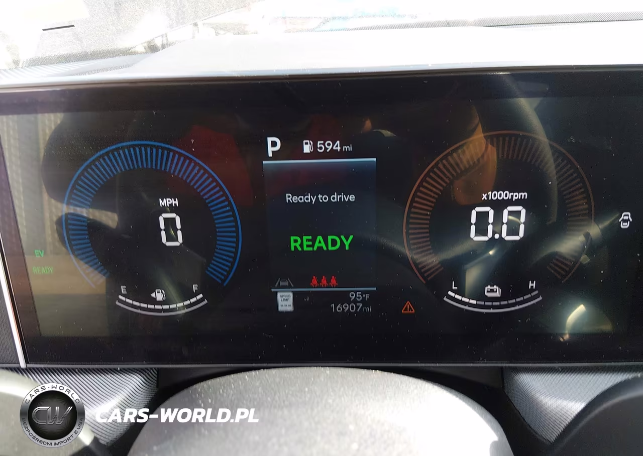 2026 Hyundai Sonata Hybrid Blue VIN:KMHL24JJ5TA156258 - 5