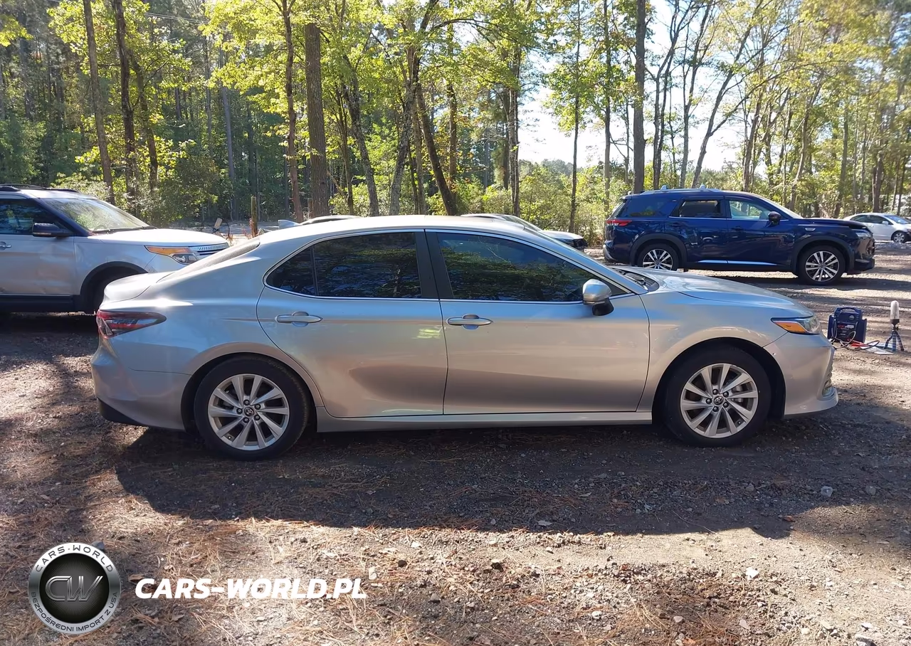 2024 Toyota Camry Le VIN:4T1R11AK8RU902729 - 12