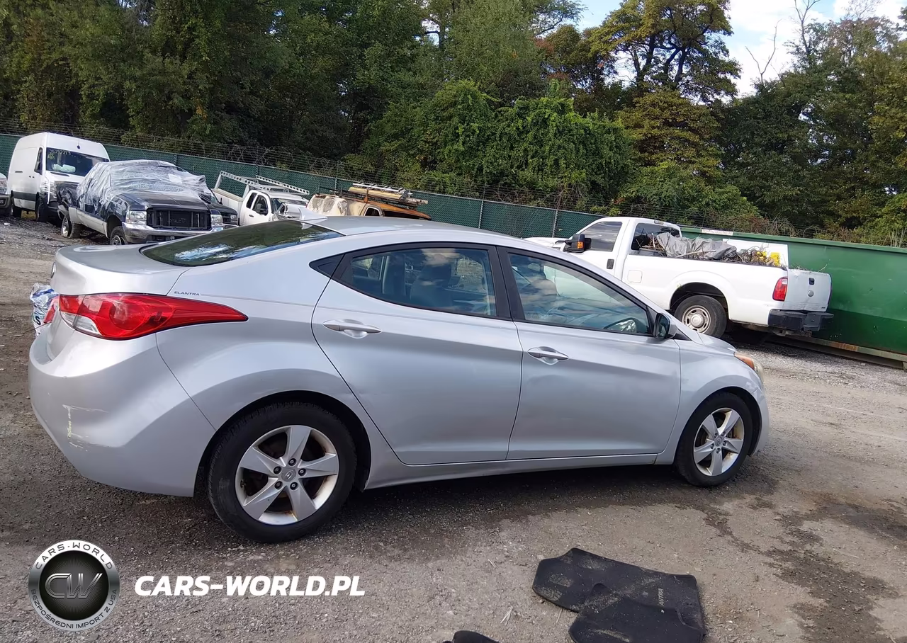 2013 Hyundai Elantra Gls VIN:5NPDH4AE7DH315866 - 12