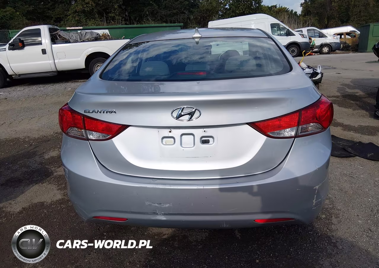 2013 Hyundai Elantra Gls VIN:5NPDH4AE7DH315866 - 15