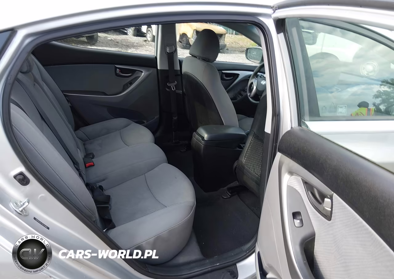 2013 Hyundai Elantra Gls VIN:5NPDH4AE7DH315866 - 8