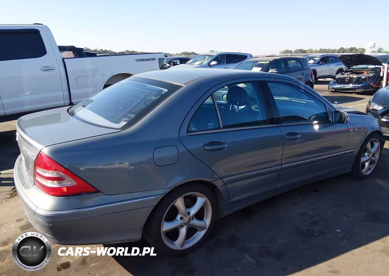 2004 Mercedes-Benz C 230 Kompressor Sport-Sport VIN:WDBRF40J14F493226 - 4