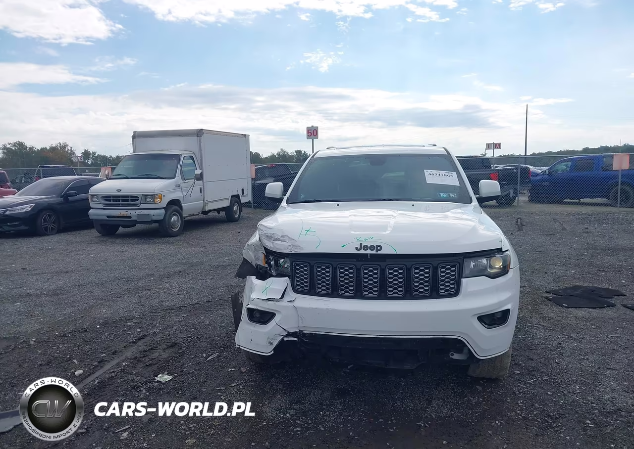 2021 Jeep Grand Cherokee Laredo X 4X4 VIN:1C4RJFAGXMC534887 - 12