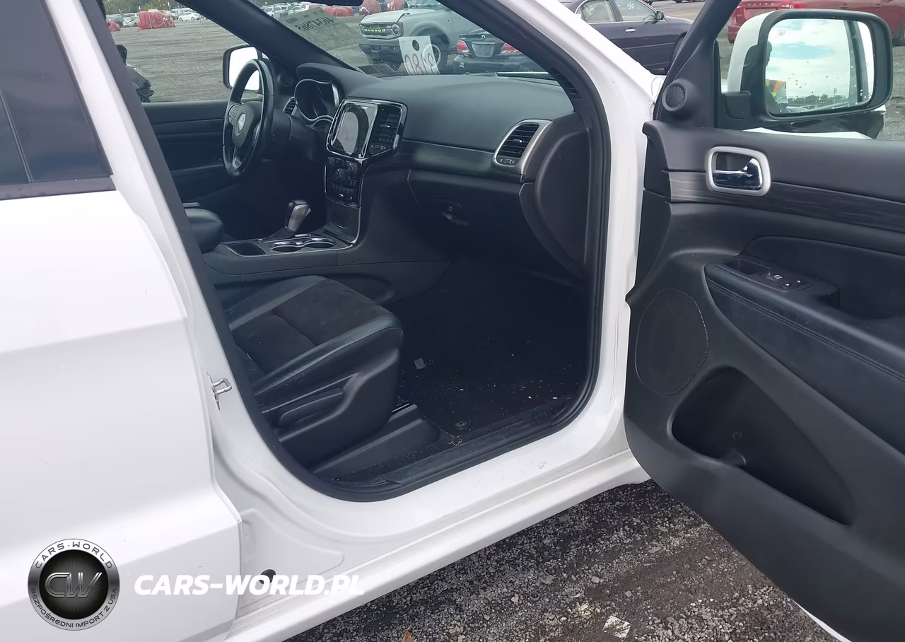 2021 Jeep Grand Cherokee Laredo X 4X4 VIN:1C4RJFAGXMC534887 - 5