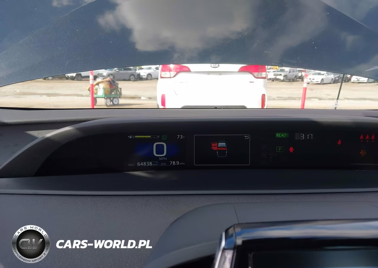 2021 Toyota Prius Prime Xle VIN:JTDKAMFP3M3173467 - 7