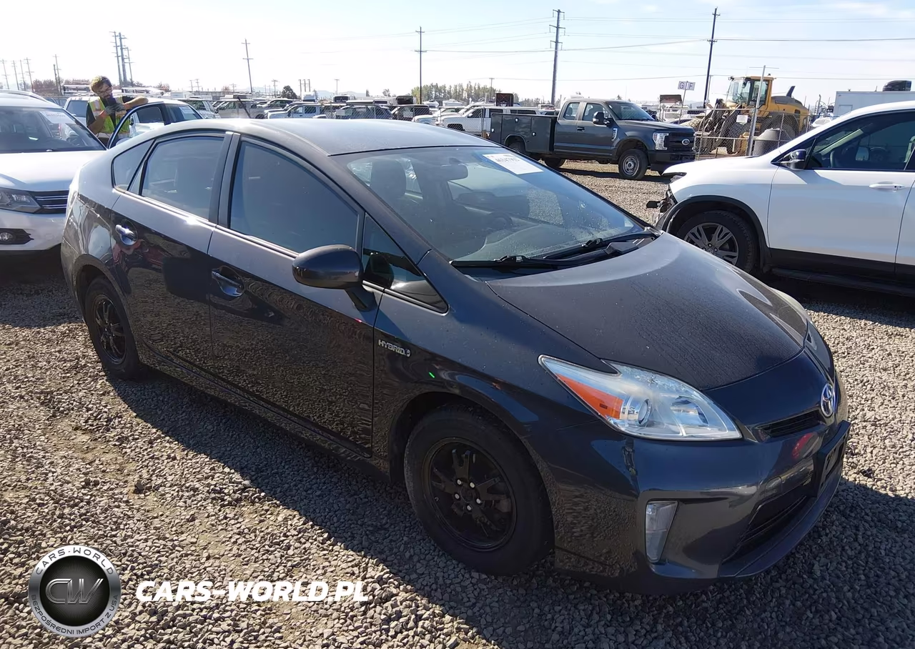 2014 Toyota Prius Two