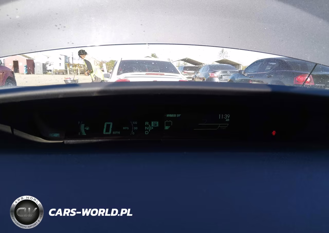 2014 Toyota Prius Two VIN:JTDKN3DU0E1755336 - 7