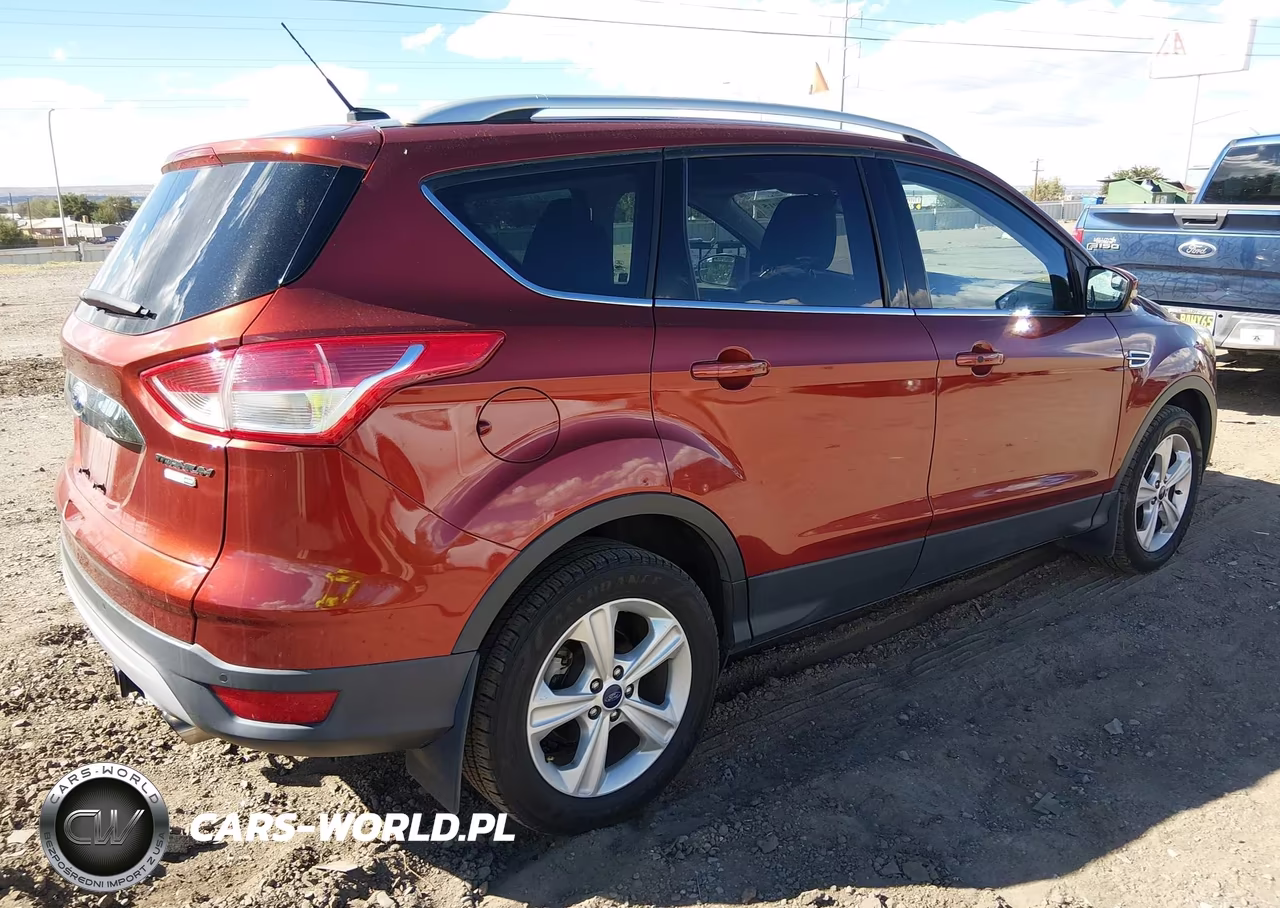 2016 Ford Escape Titanium VIN:1FMCU9J93GUC27054 - 4