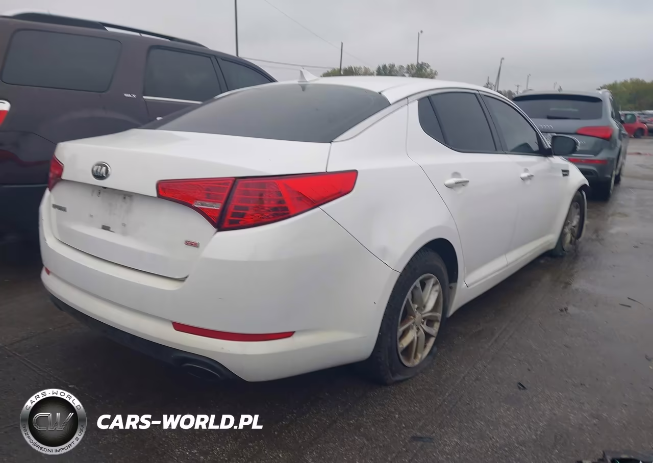 2013 Kia Optima Lx VIN:5XXGM4A75DG185351 - 4