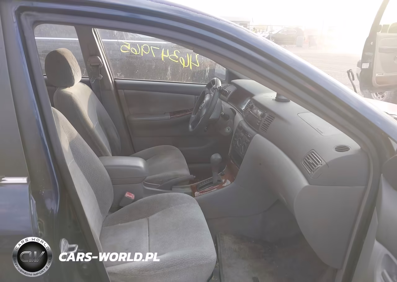 2004 Toyota Corolla Le VIN:1NXBR32E14Z249829 - 5