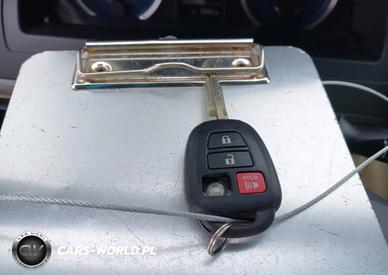 2016 Toyota Camry Le VIN:4T1BF1FK0GU535091 - 11