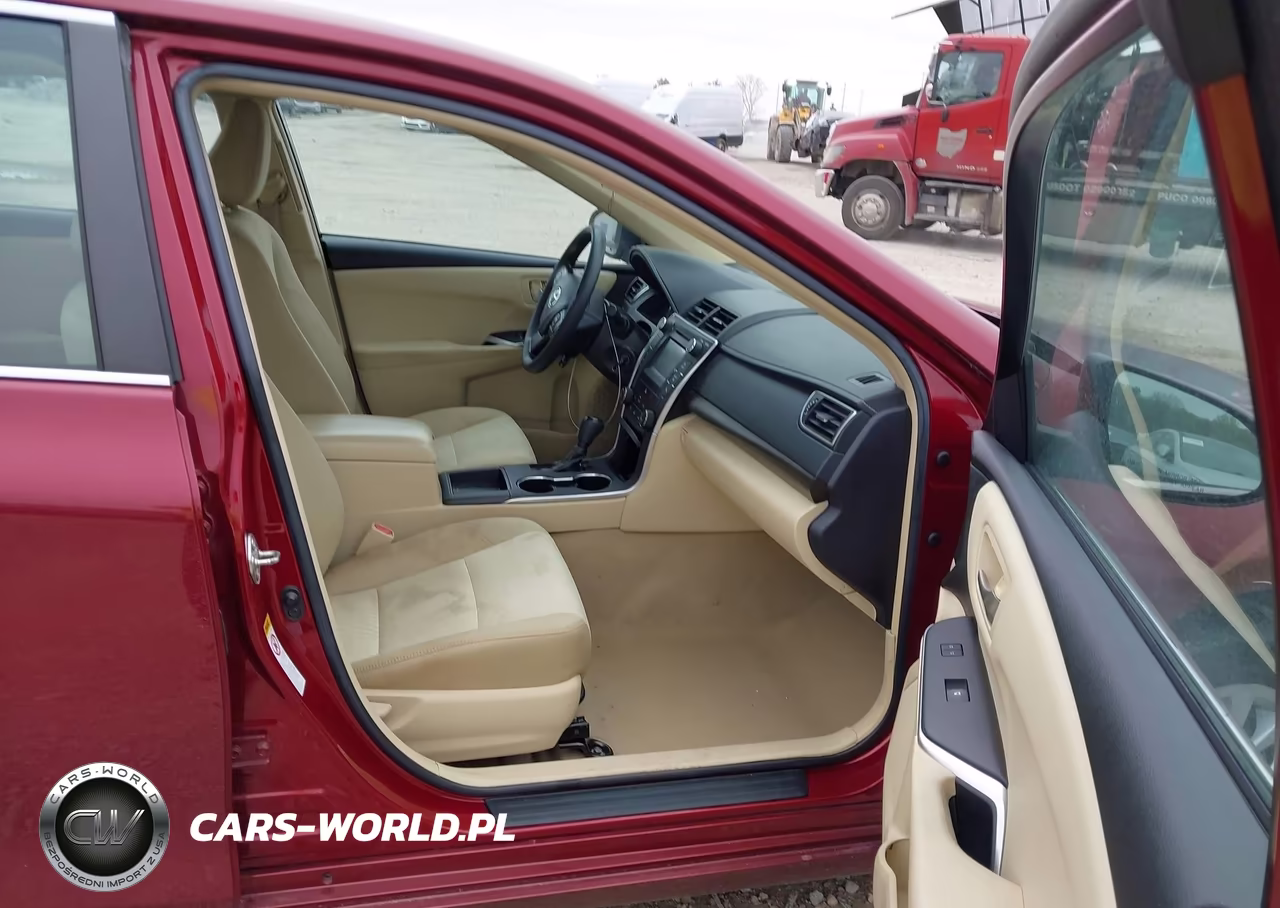 2016 Toyota Camry Le VIN:4T1BF1FK0GU535091 - 5