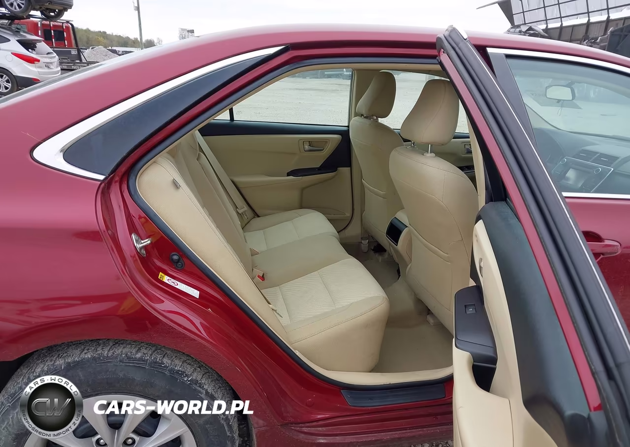 2016 Toyota Camry Le VIN:4T1BF1FK0GU535091 - 8