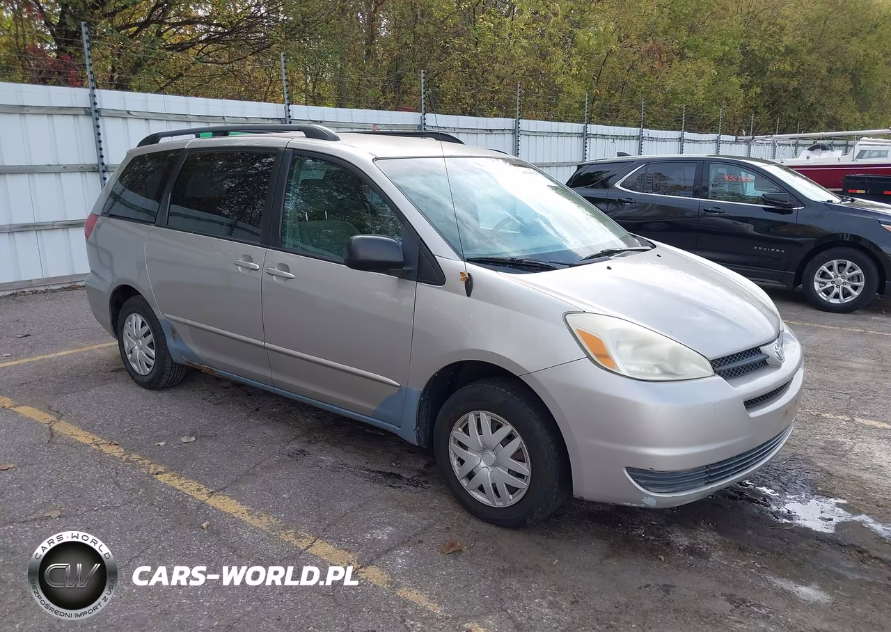 2004 Toyota Sienna Le