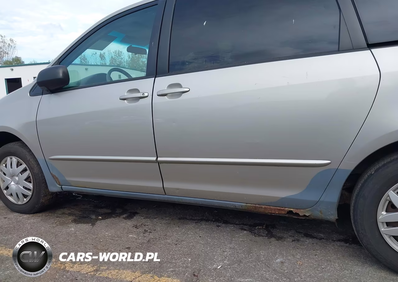2004 Toyota Sienna Le VIN:5TDZA23C24S083195 - 13