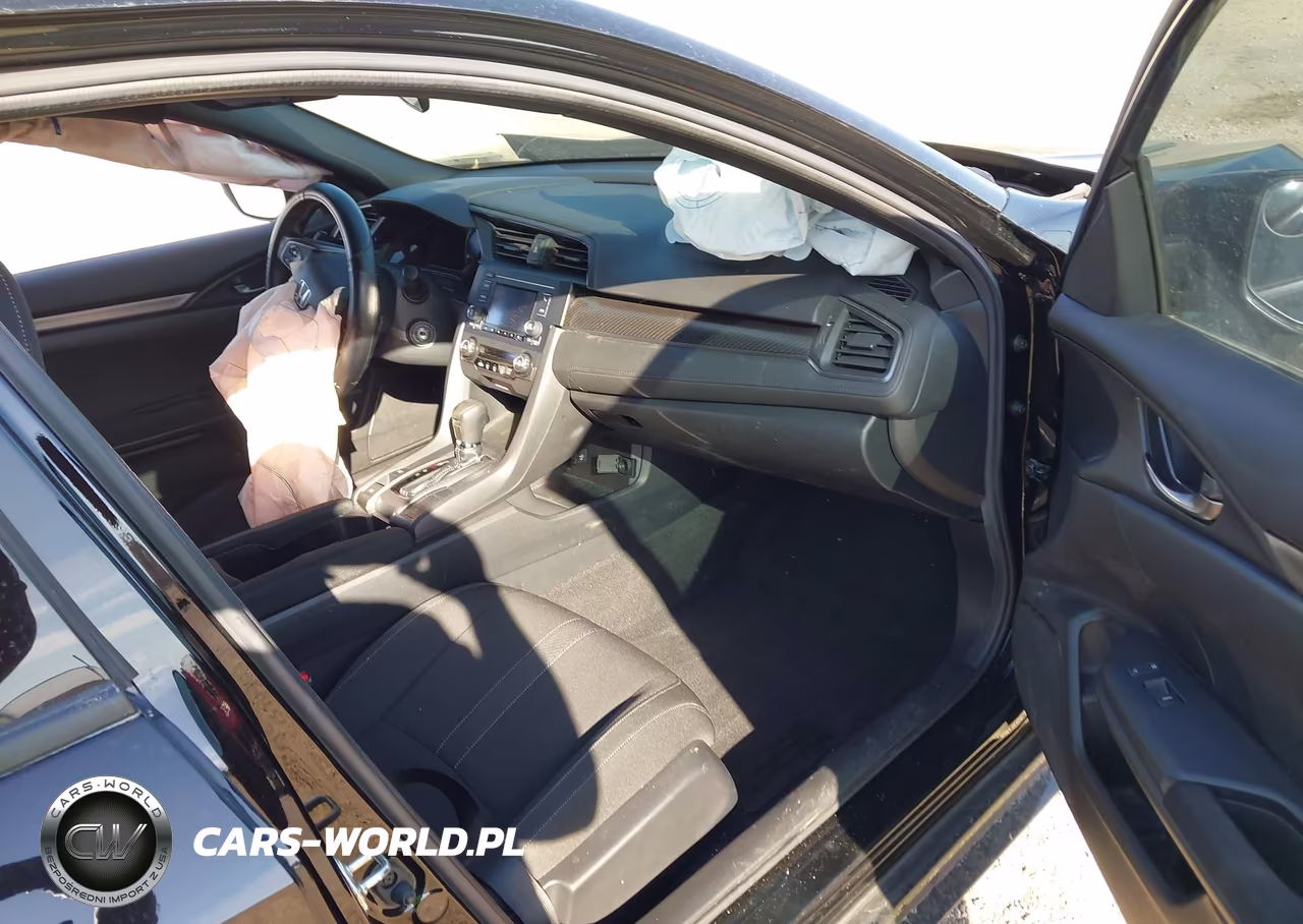 2018 Honda Civic Sport VIN:SHHFK7H40JU223872 - 5