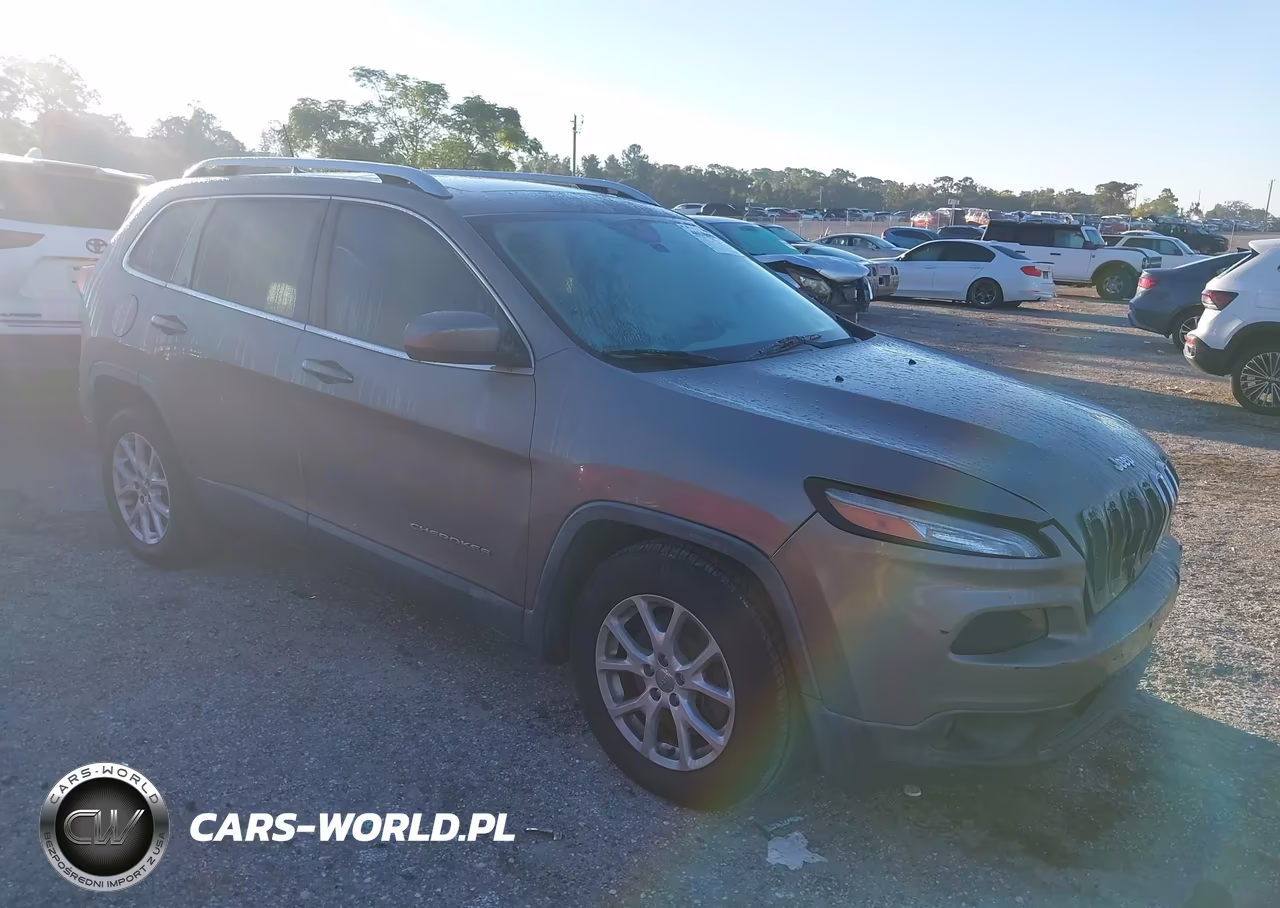 2017 Jeep Cherokee Latitude Fwd VIN:1C4PJLCB1HW626501 - 1