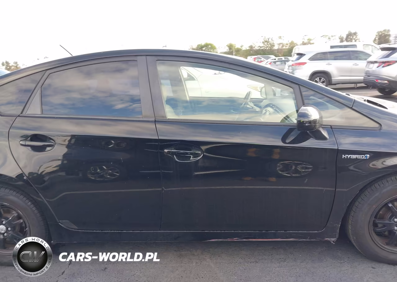 2013 Toyota Prius Two VIN:JTDKN3DU1D0341308 - 13