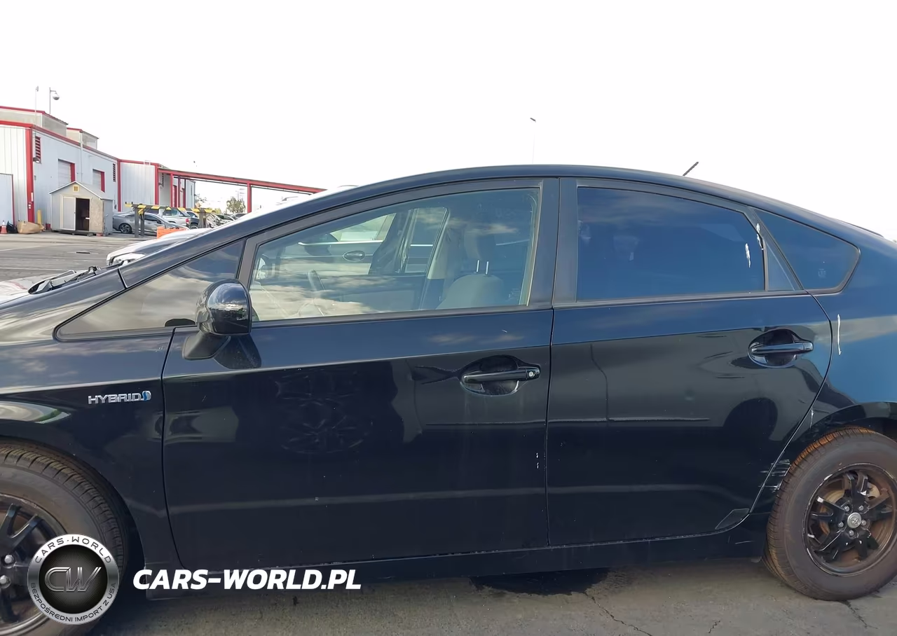 2013 Toyota Prius Two VIN:JTDKN3DU1D0341308 - 14