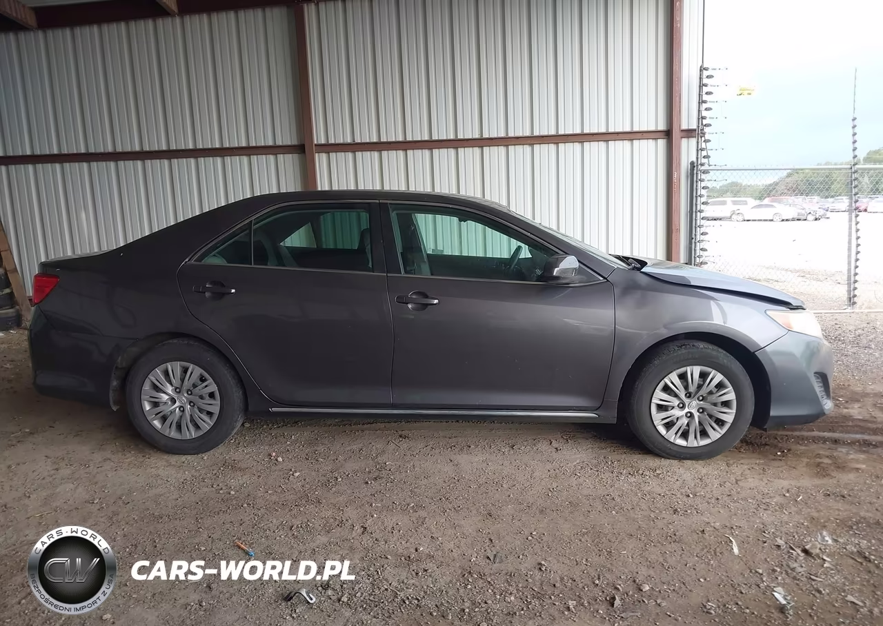 2014 Toyota Camry Le VIN:4T1BF1FK6EU365378 - 13
