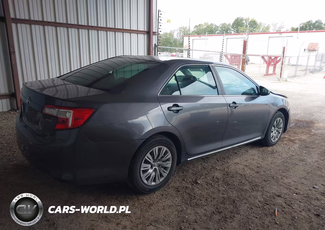 2014 Toyota Camry Le VIN:4T1BF1FK6EU365378 - 4