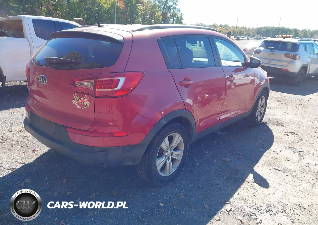 2011 Kia Sportage Lx VIN:KNDPB3A25B7026839 - 4