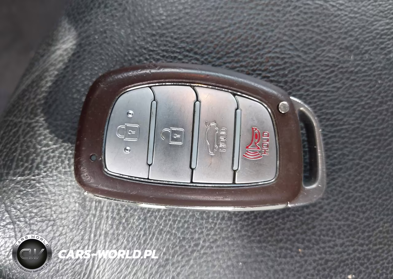 2016 Hyundai Sonata Sport VIN:5NPE34AF4GH337615 - 11