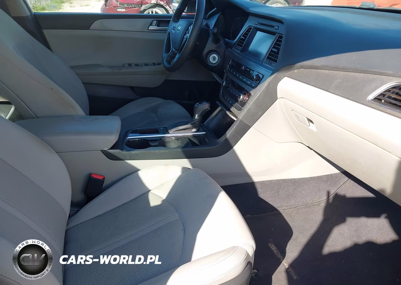 2016 Hyundai Sonata Se VIN:5NPE24AF2GH304664 - 5