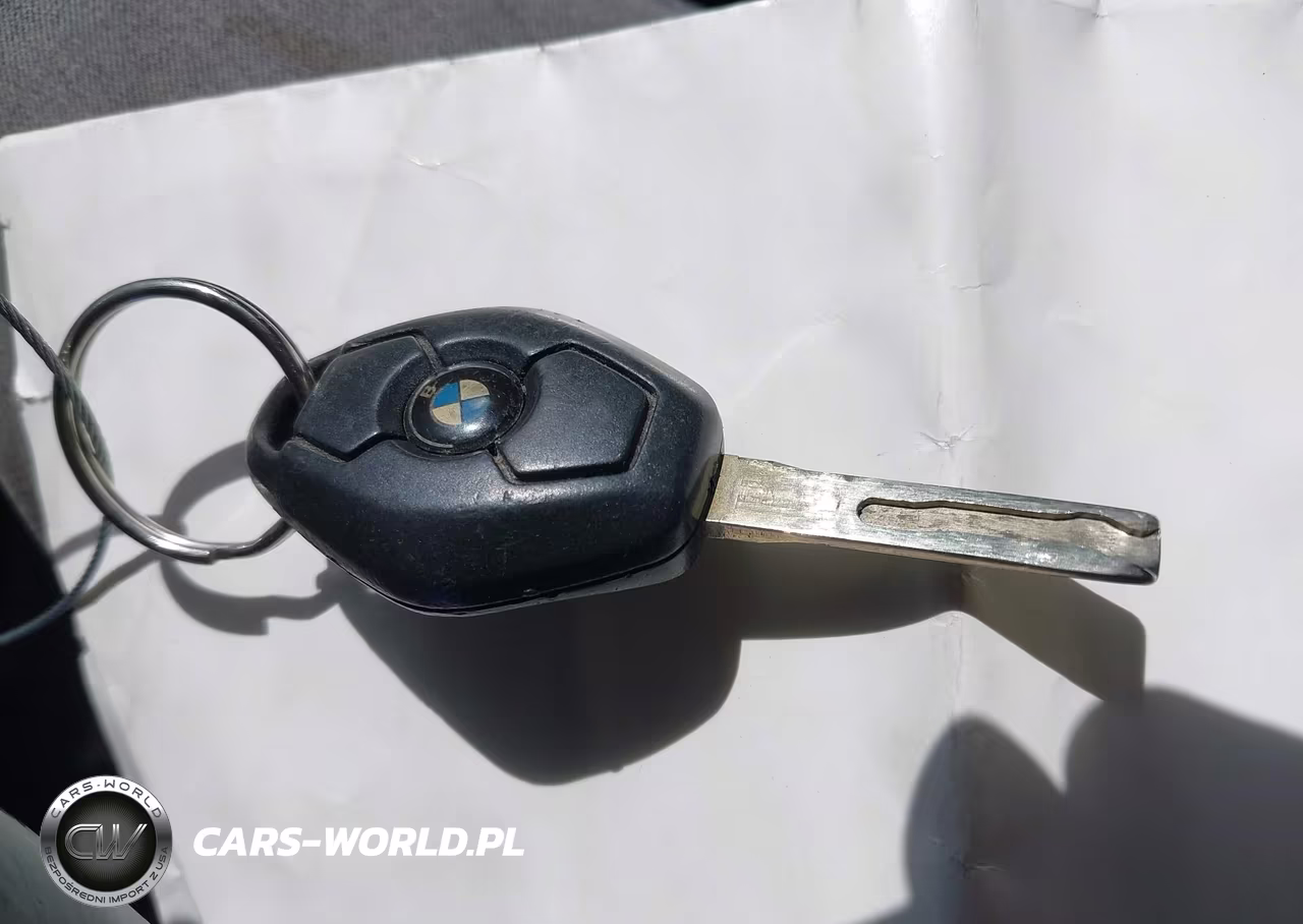 2005 BMW Z4 3.0I VIN:4USBT53525LU09170 - 11
