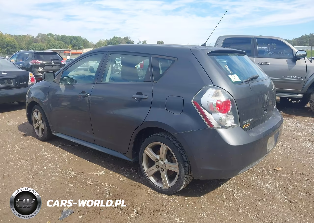 2009 Pontiac Vibe VIN:5Y2SL670X9Z461949 - 3