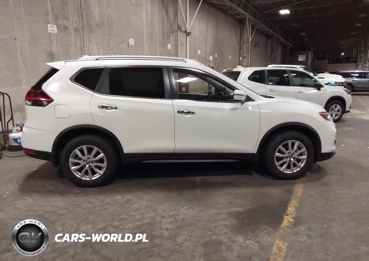 2019 Nissan Rogue S VIN:KNMAT2MV7KP550304 - 12