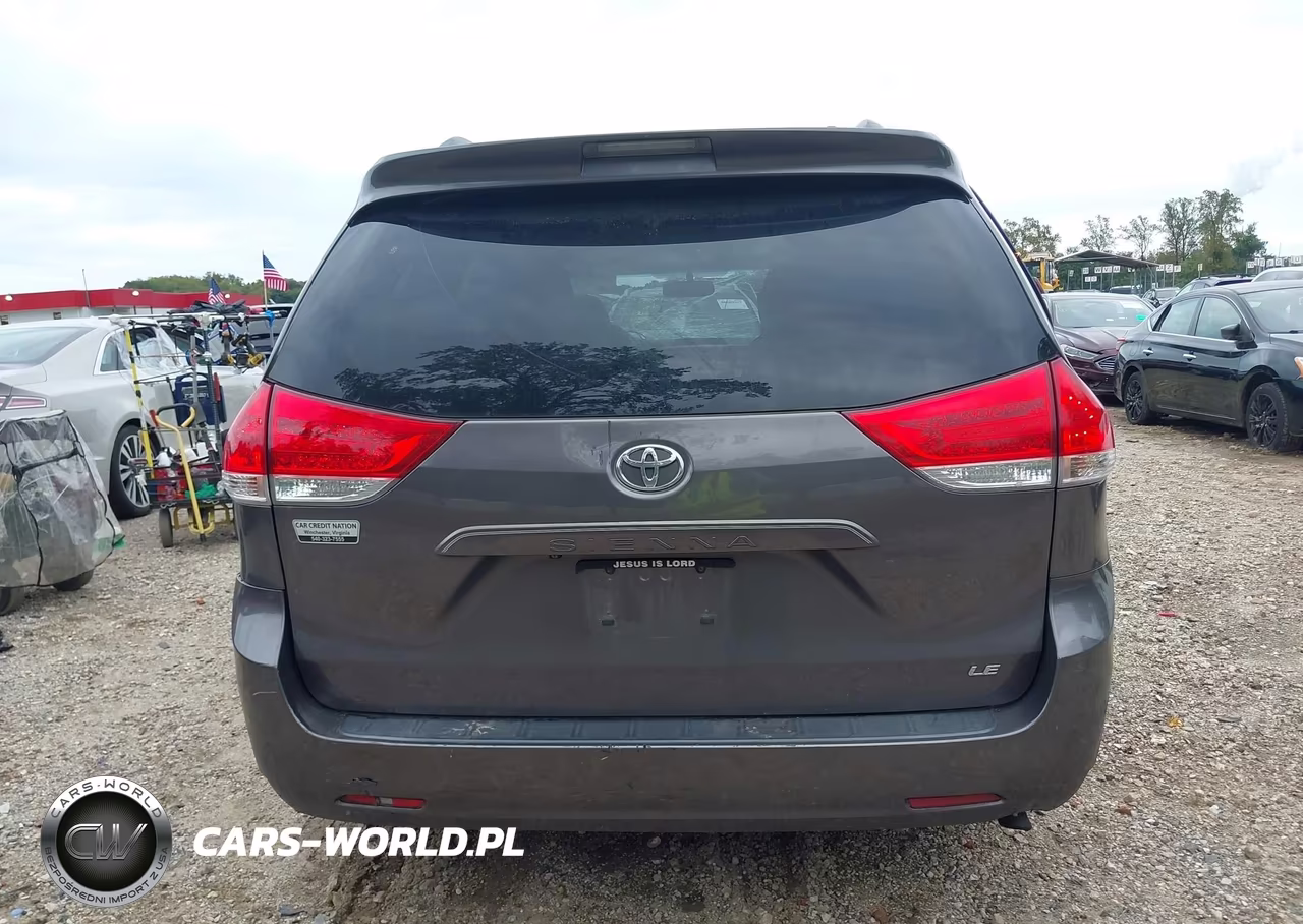 2012 Toyota Sienna Le V6 8 Passenger VIN:5TDKK3DC9CS261248 - 16