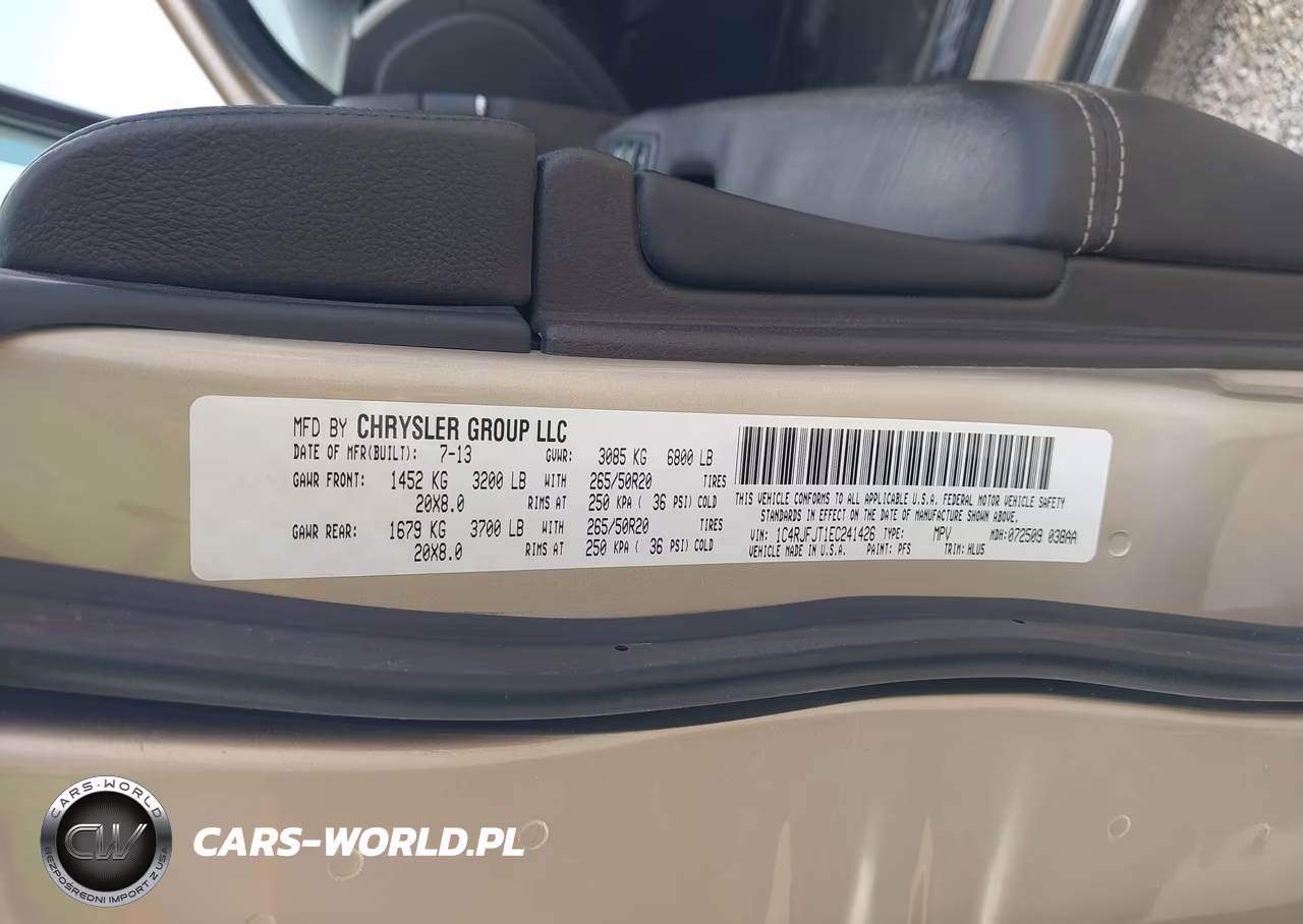 2014 Jeep Grand Cherokee Summit VIN:1C4RJFJT1EC241426 - 9