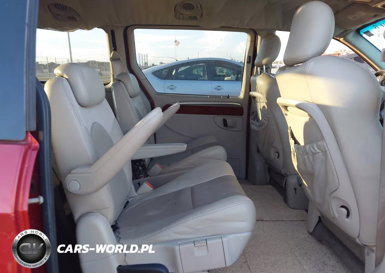 2006 Chrysler Town & Country Limited VIN:2A8GP64L66R916853 - 8