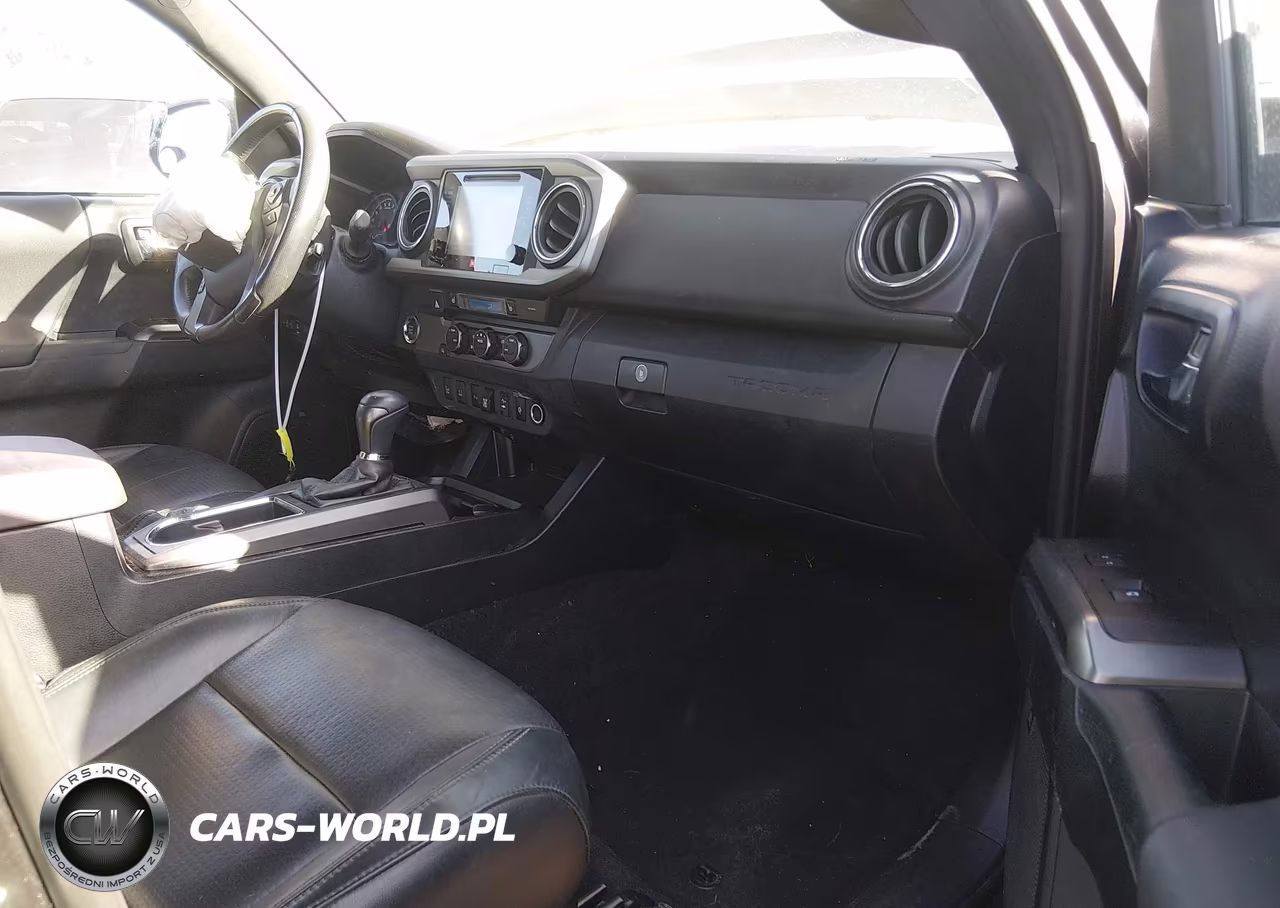 2019 Toyota Tacoma Trd Sport VIN:3TMAZ5CNXKM092586 - 5