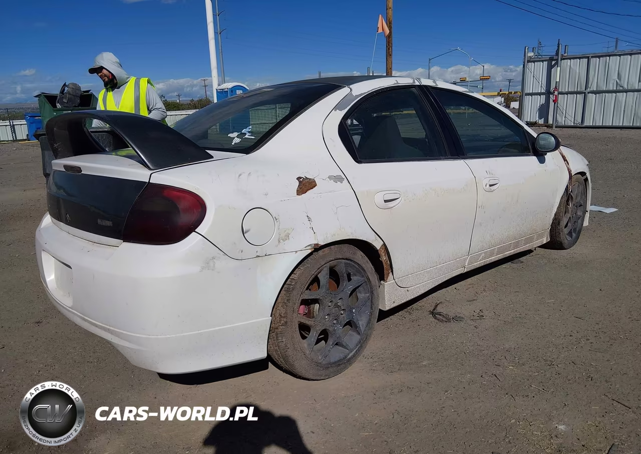 2005 Dodge Srt4 VIN:1B3ES66S75D250526 - 4