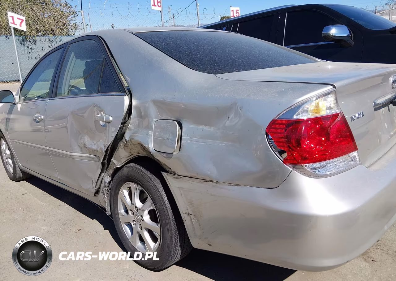2005 Toyota Camry Xle V6 VIN:4T1BF32K35U606587 - 12