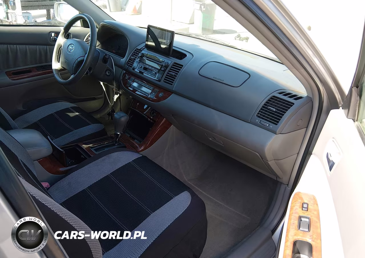 2005 Toyota Camry Xle V6 VIN:4T1BF32K35U606587 - 5