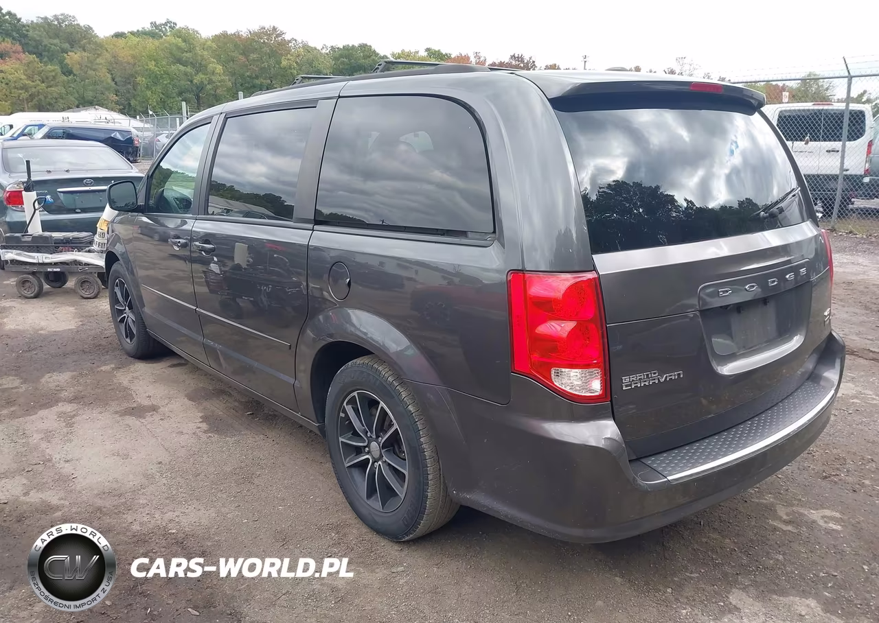 2017 Dodge Grand Caravan Gt VIN:2C4RDGEGXHR814443 - 3
