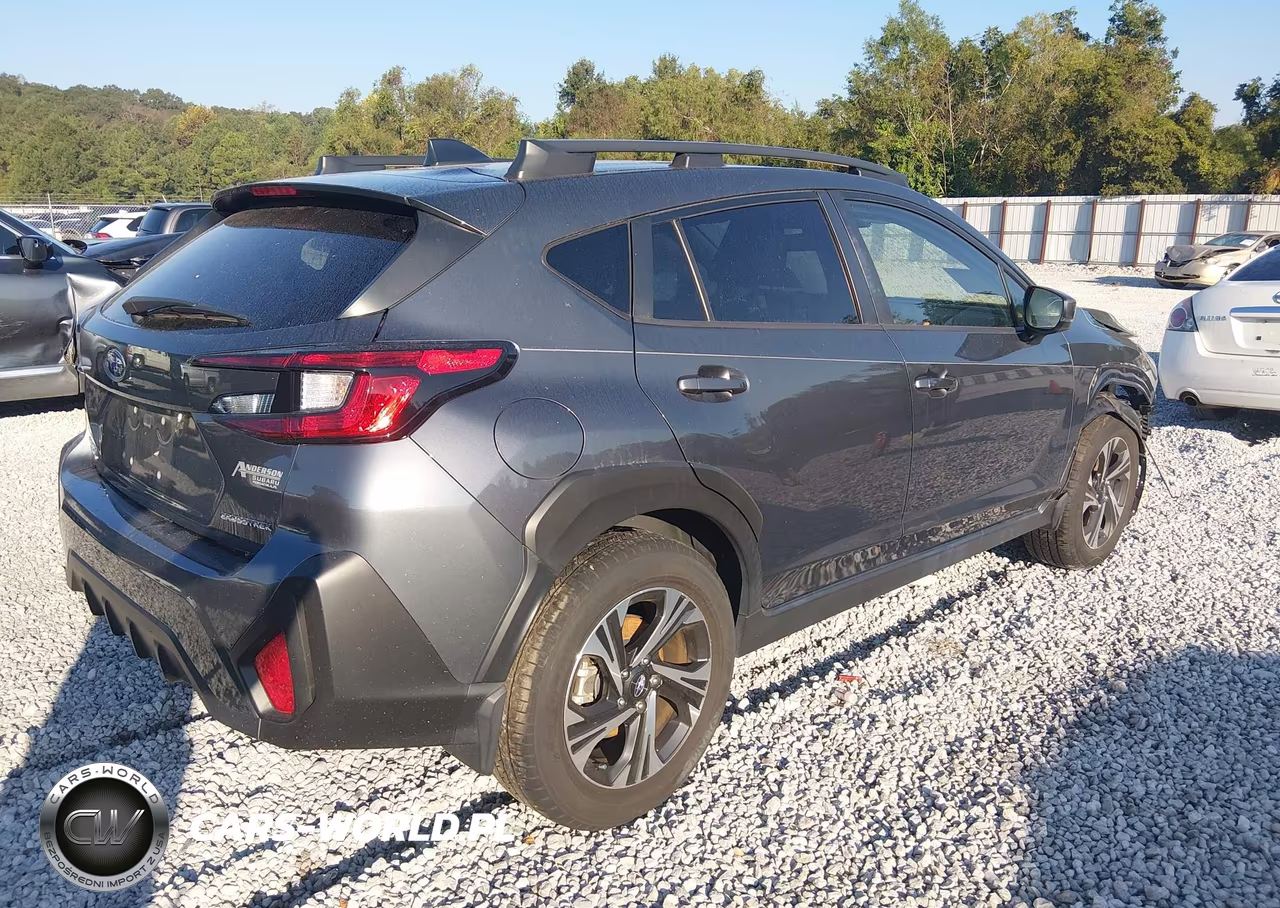 2024 Subaru Crosstrek Premium VIN:JF2GUADC7R8222399 - 4