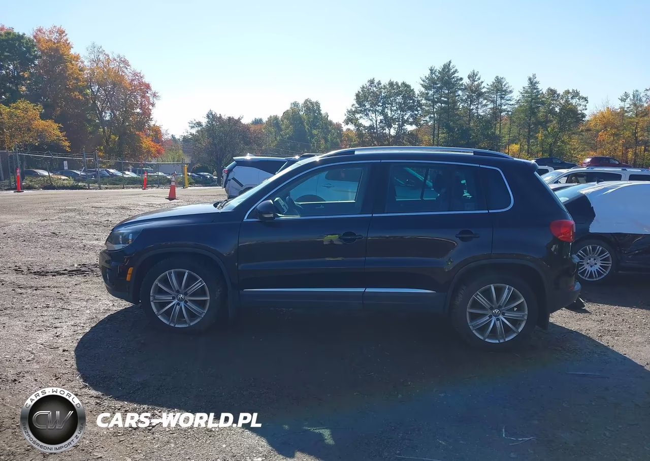 2015 Volkswagen Tiguan Se VIN:WVGBV7AX4FW579770 - 14