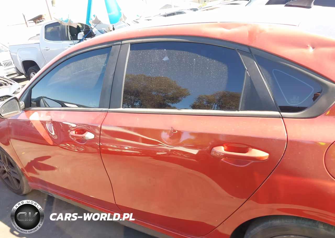 2020 Kia Forte Gt-Line VIN:3KPF34AD7LE261891 - 15